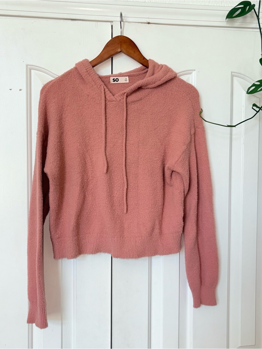 SO Cozy Dusty Rose Fuzzy Hooded Sweater sizw